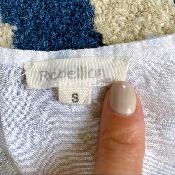 π REBELLION BOHO WHITE BLUE DOTTED STRING LONG SLEEVE LAYERED RAW HEM CROP TOP! - Picture 6 of 12